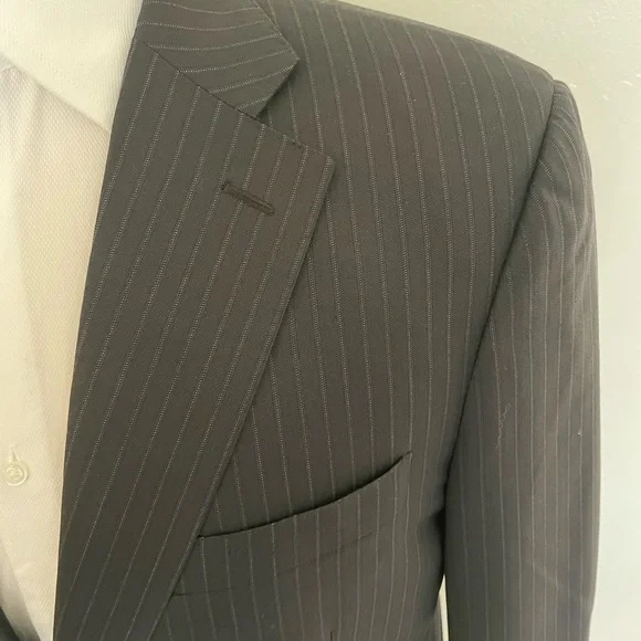CANALI Made In Italy Subtle Stripe Wool Suit in Charcoal Size 42 L $2150